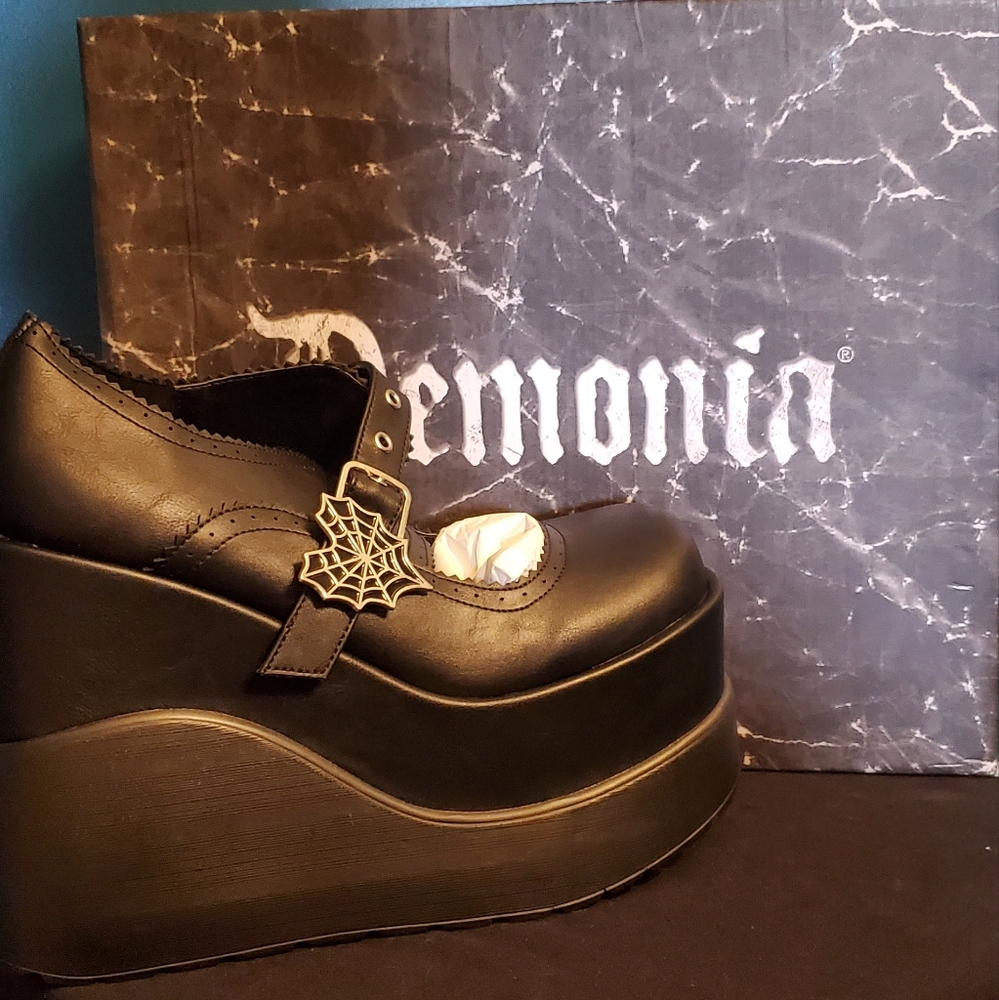 Demonia Void-38 Platforms